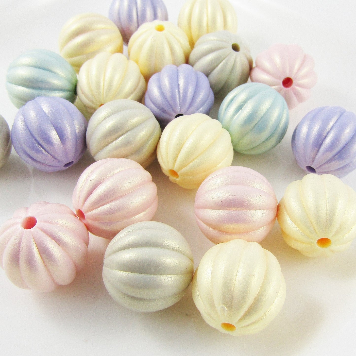 50g 20+pcs Acrylic Pumpkin Painted Craft Beads Mixed Pastels 16x16mm Hole 2mm