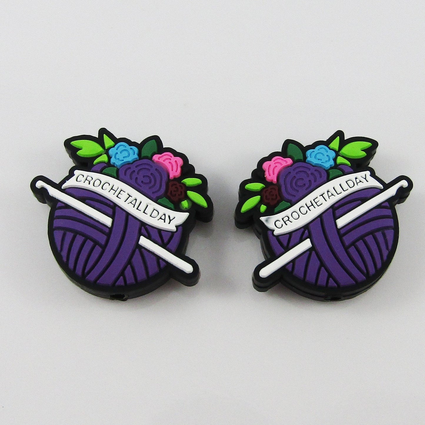 2pcs Crochet All Day Silicone Focal Bead Ball of Yarn 28x32x8mm Hole 3.5mm