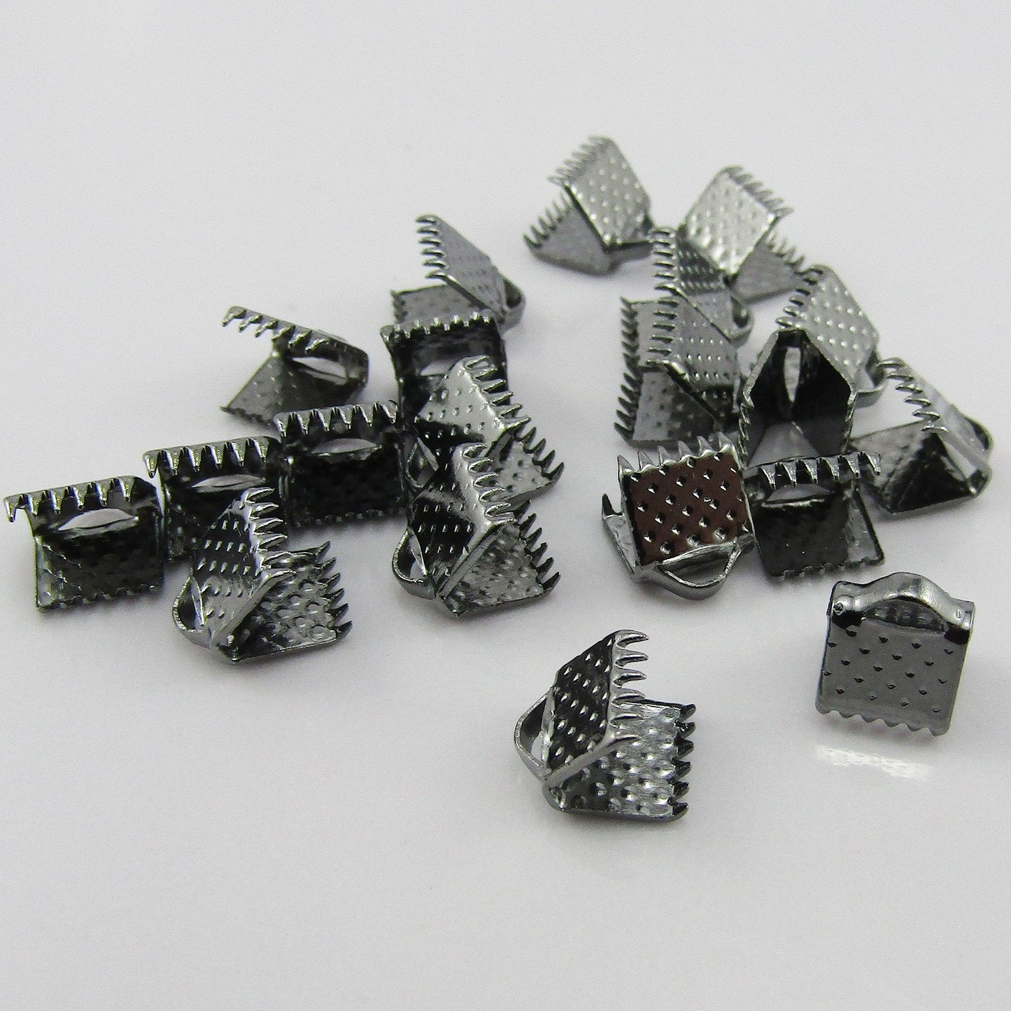 50 Sets (100pcs) Ribbon Cord Crimp End Caps with Loop Iron 6x7mm Gunmetal