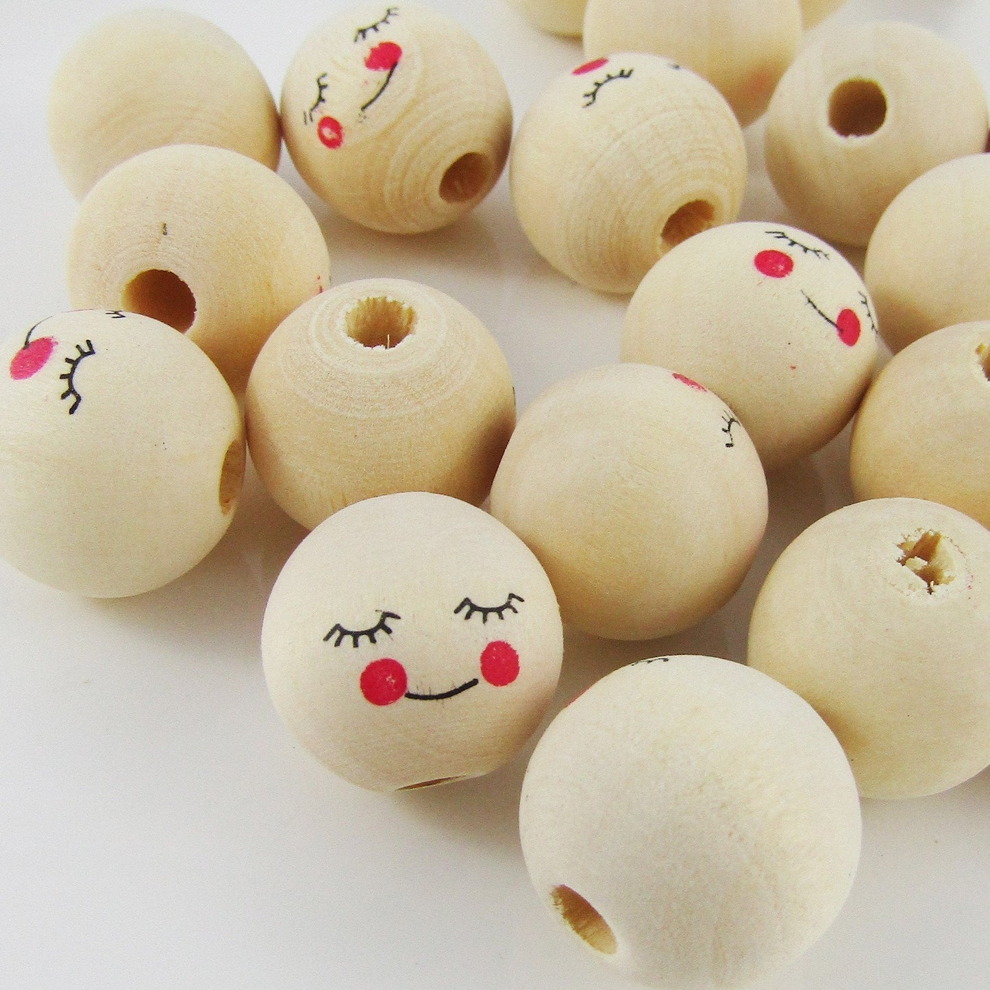 20pcs Doll Face Bead Printed Wood 15mm Hole 4mm