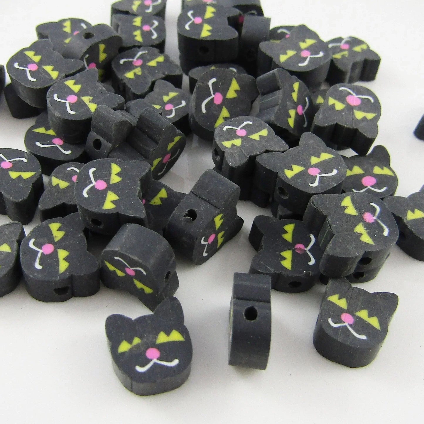 Bulk 50pcs Polymer Clay Black Cat 9x9x4mm Hole 1.5mm