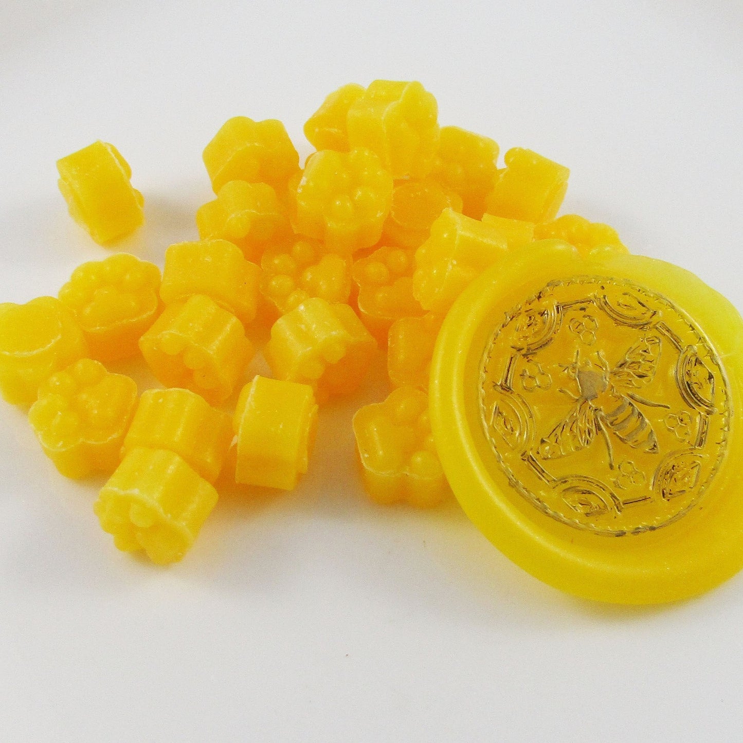 100pcs Yellow Sealing Wax Melt Particles for Wax Seals Wedding Cards Journal