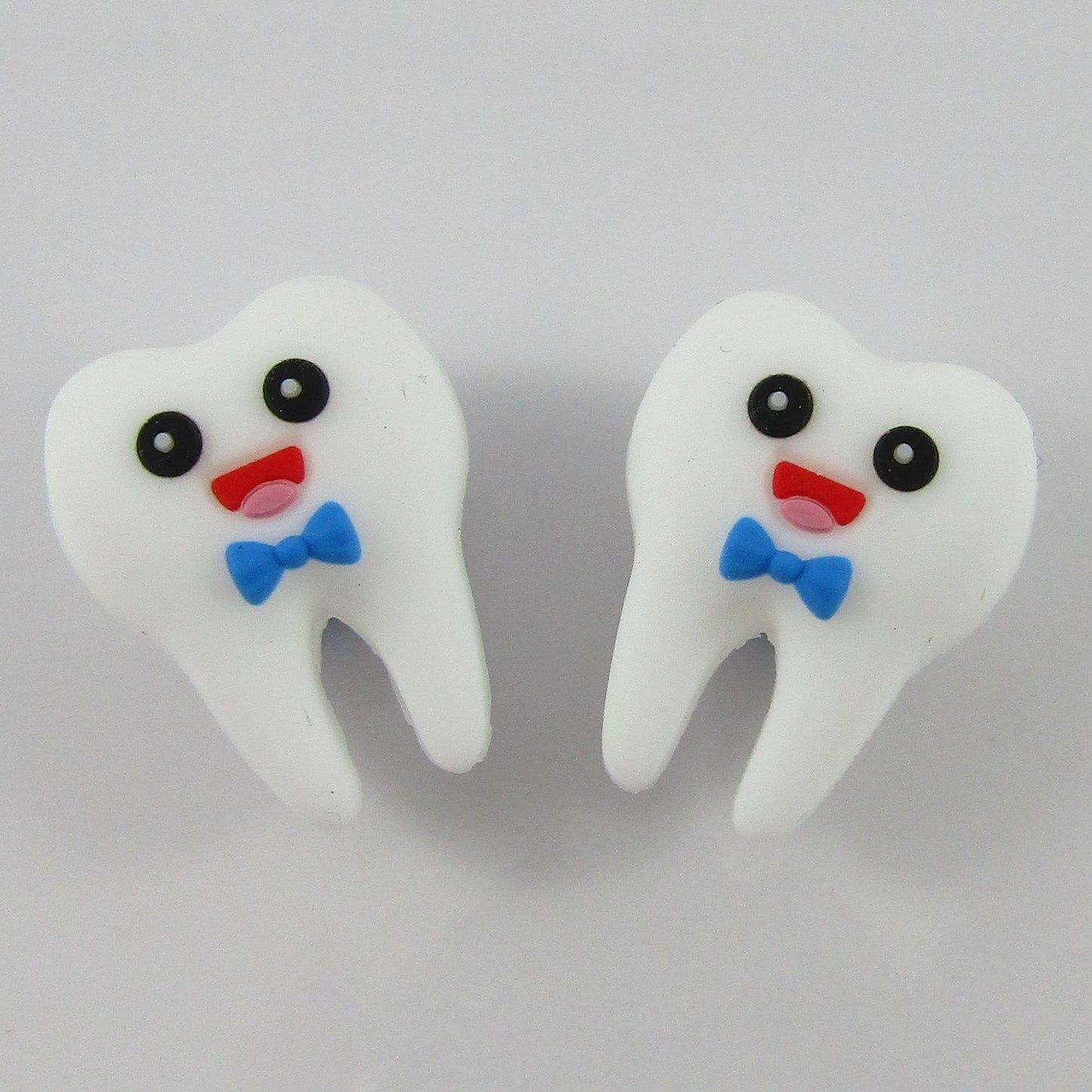 2pcs Tooth Dentist Theme Silicone Focal Bead 22x18x17mm Hole 2mm