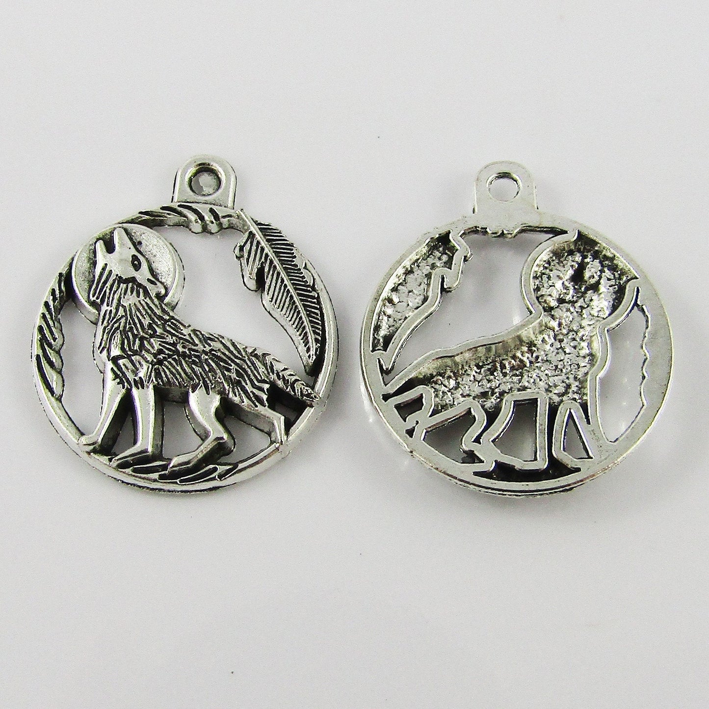 Bulk Howling Wolf Round Charm Pendant American Wolf Alloy 25x21mm Select Qty