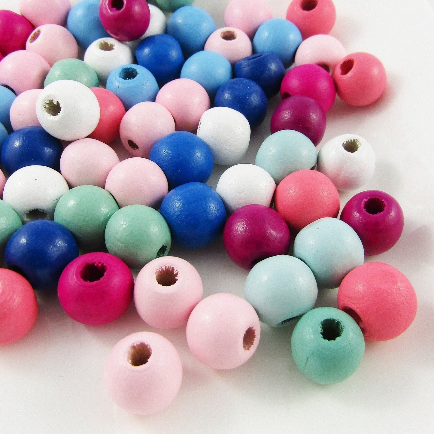 50g 85+pcs Wood Round Craft Beads Mixed Pink Blue White 11x10mm Hole 3.5mm