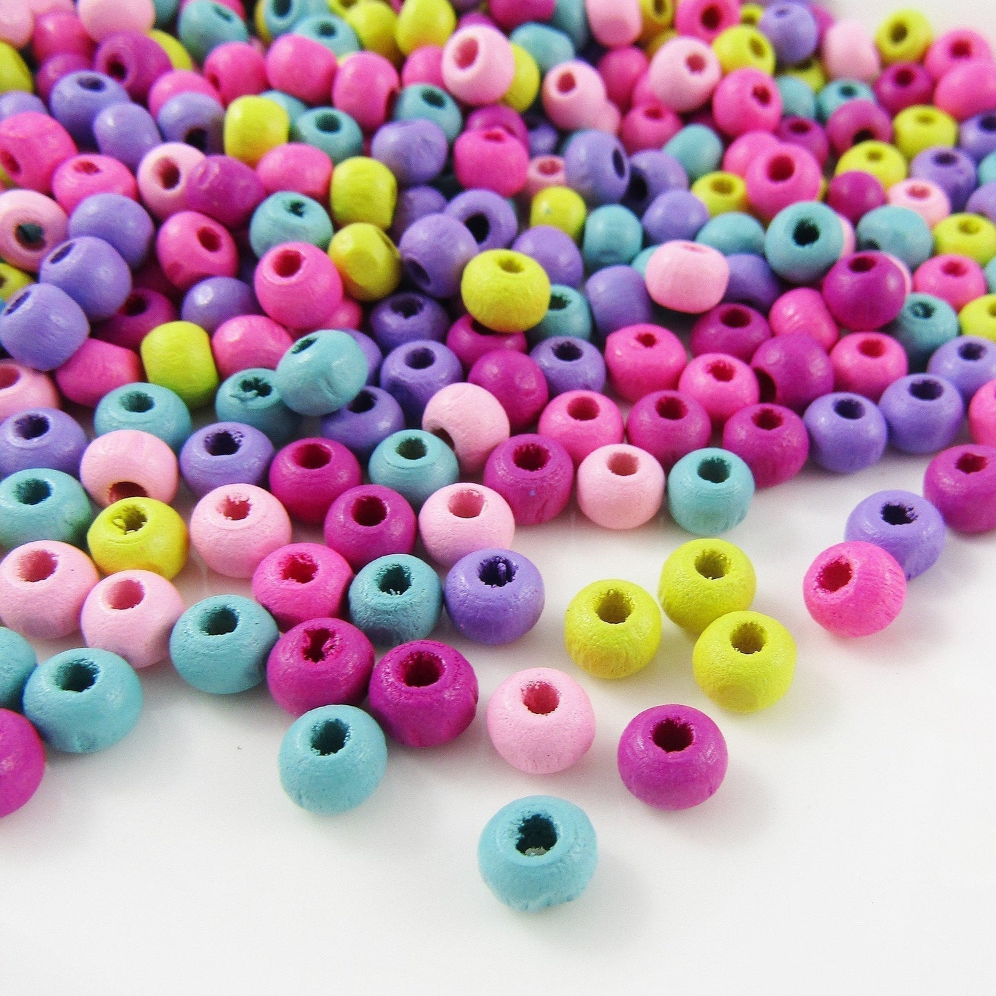 50g 750+pcs Round Spray Painted Wood Beads Mixed Color, 6~6.5x5mm, Hole: 2mm
